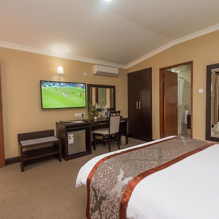 Sunbird Lilongwe Hotel ภายนอก รูปภาพ